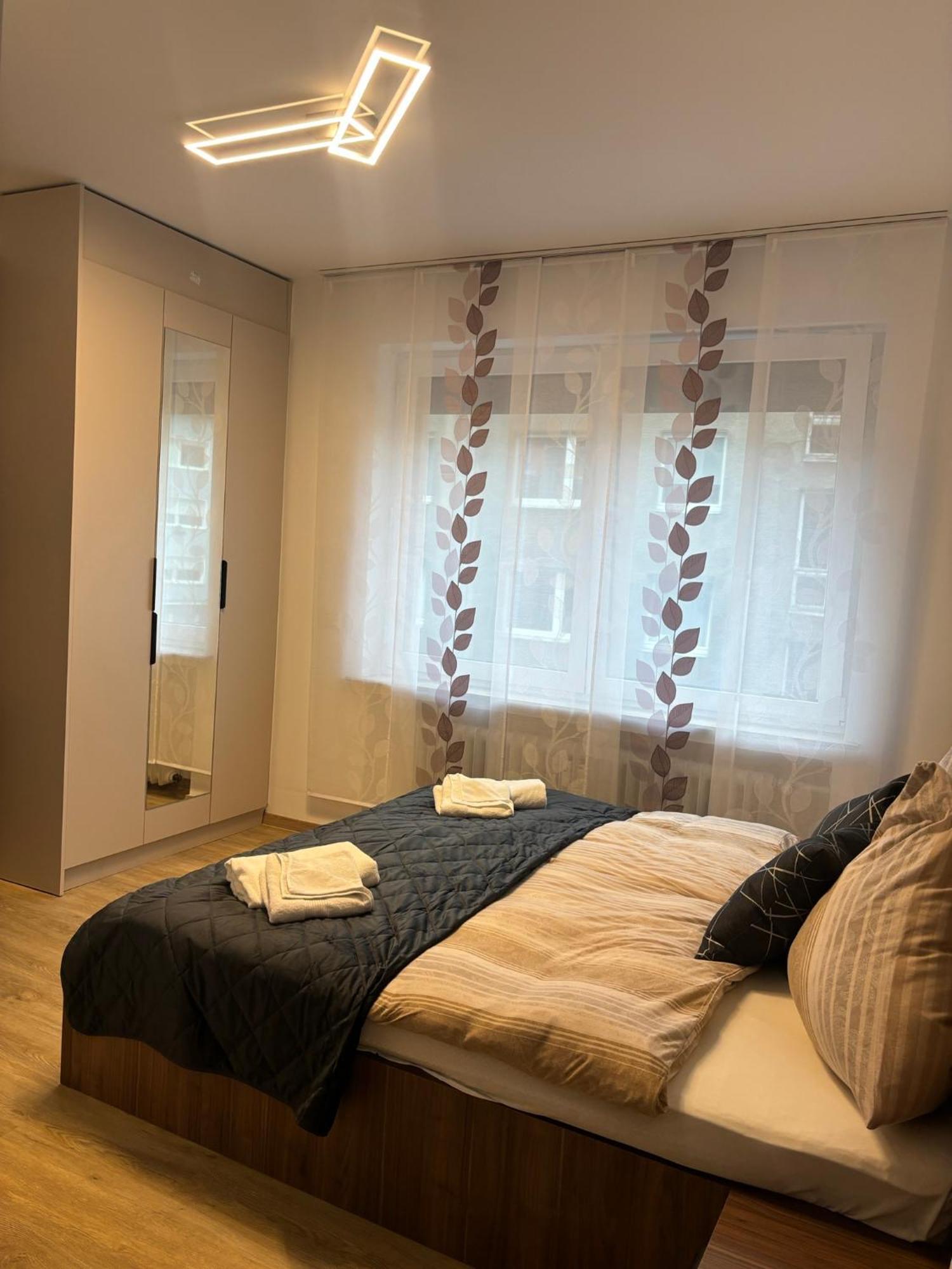 Lenti Duesseldorfer Apartment'S Ngoại thất bức ảnh