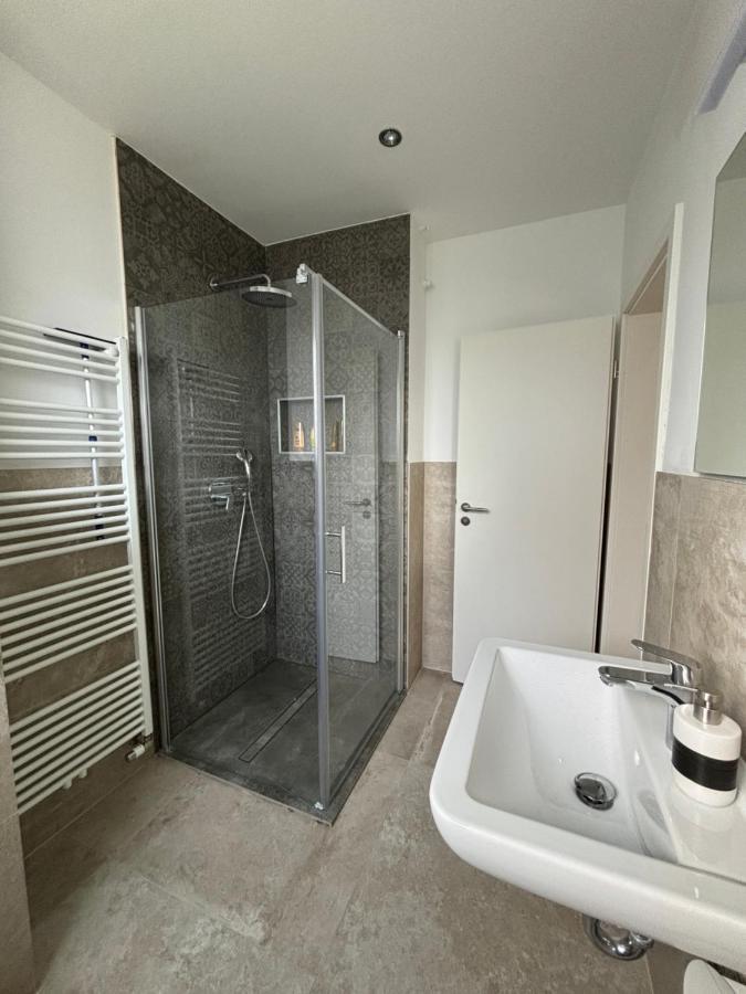 Lenti Duesseldorfer Apartment'S Ngoại thất bức ảnh