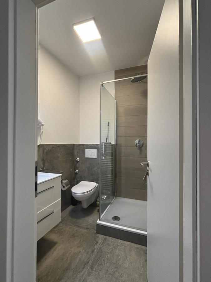 Lenti Duesseldorfer Apartment'S Ngoại thất bức ảnh