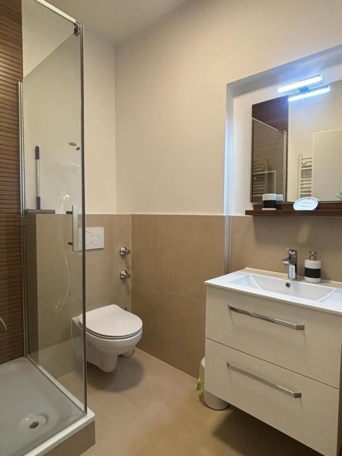 Lenti Duesseldorfer Apartment'S Ngoại thất bức ảnh