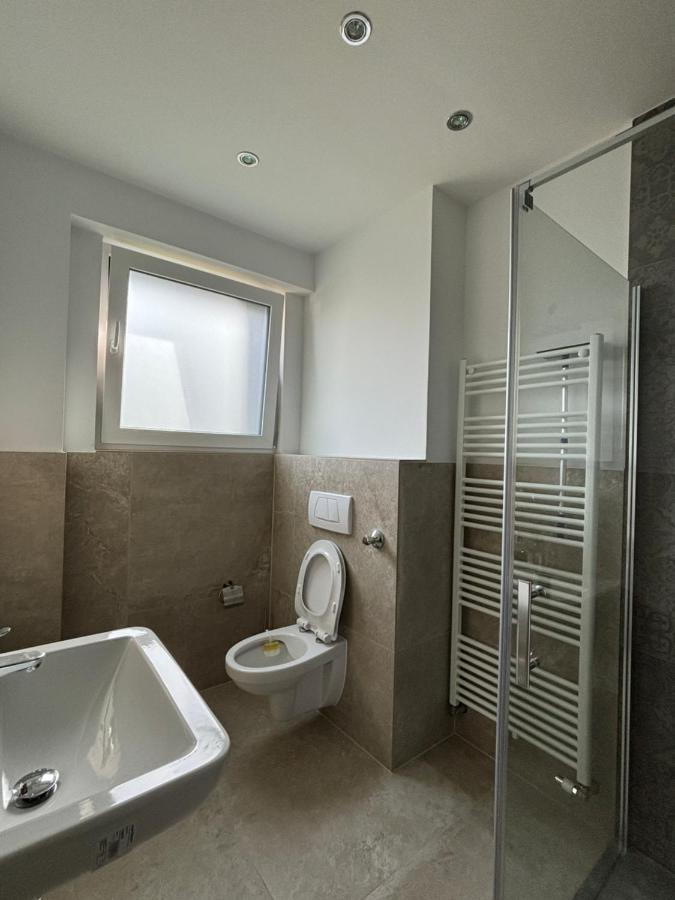 Lenti Duesseldorfer Apartment'S Ngoại thất bức ảnh