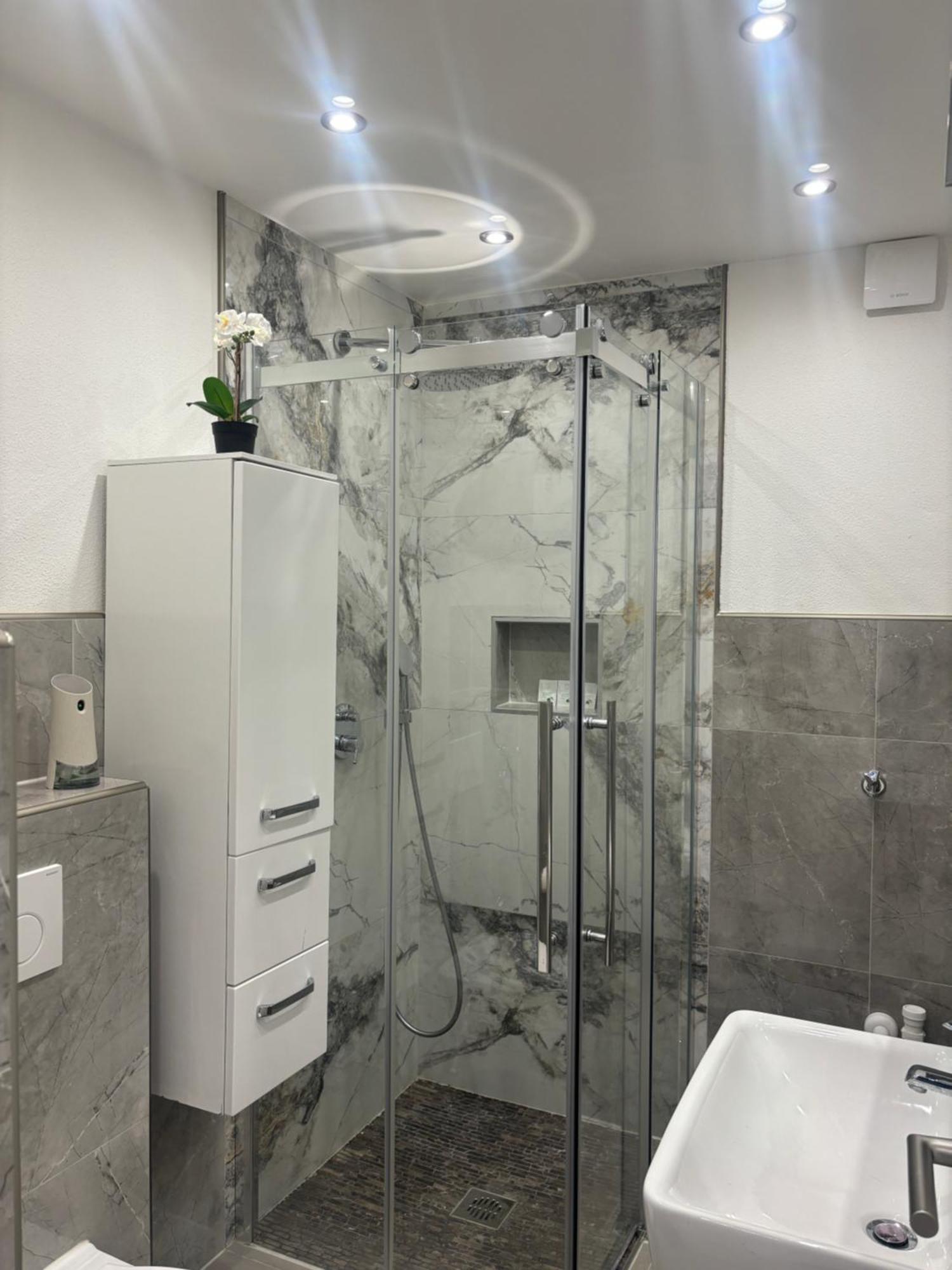 Lenti Duesseldorfer Apartment'S Ngoại thất bức ảnh